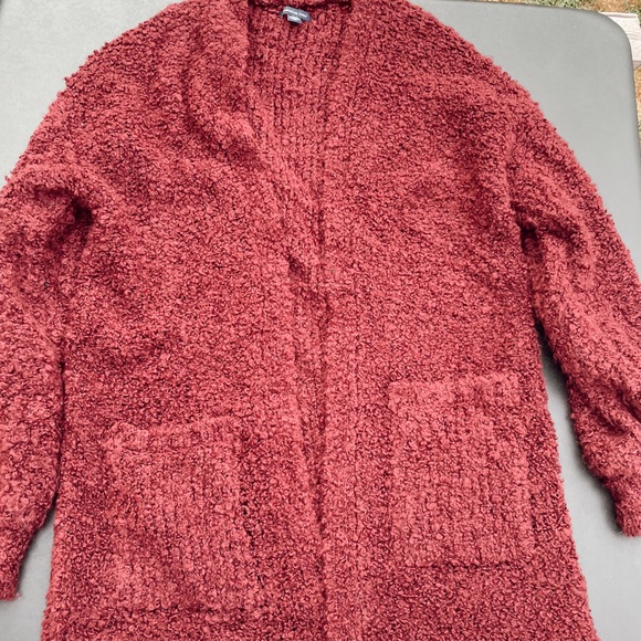 American Eagle Oversized Sweater - Picture 2 of 5